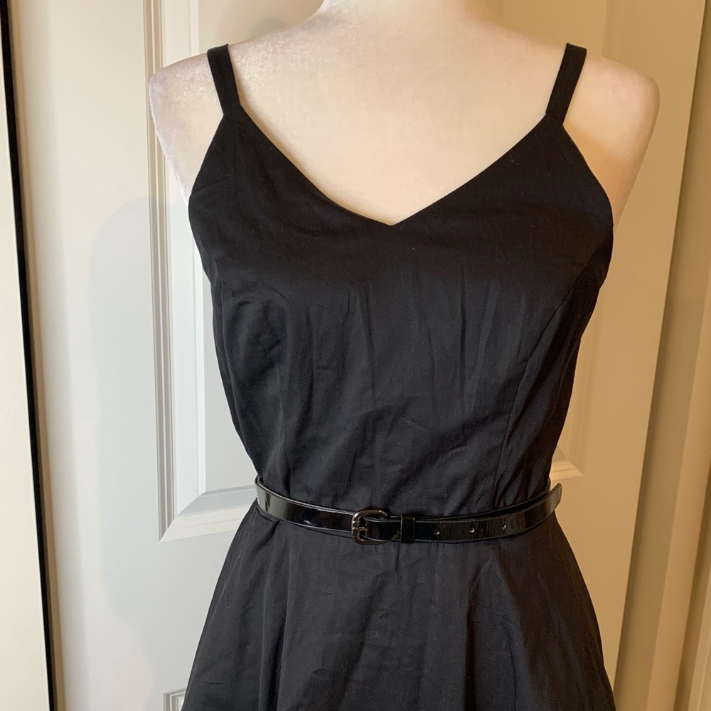 GOOBGS Fit & Flare Midi Dresss ๐ - Picture 4 of 9